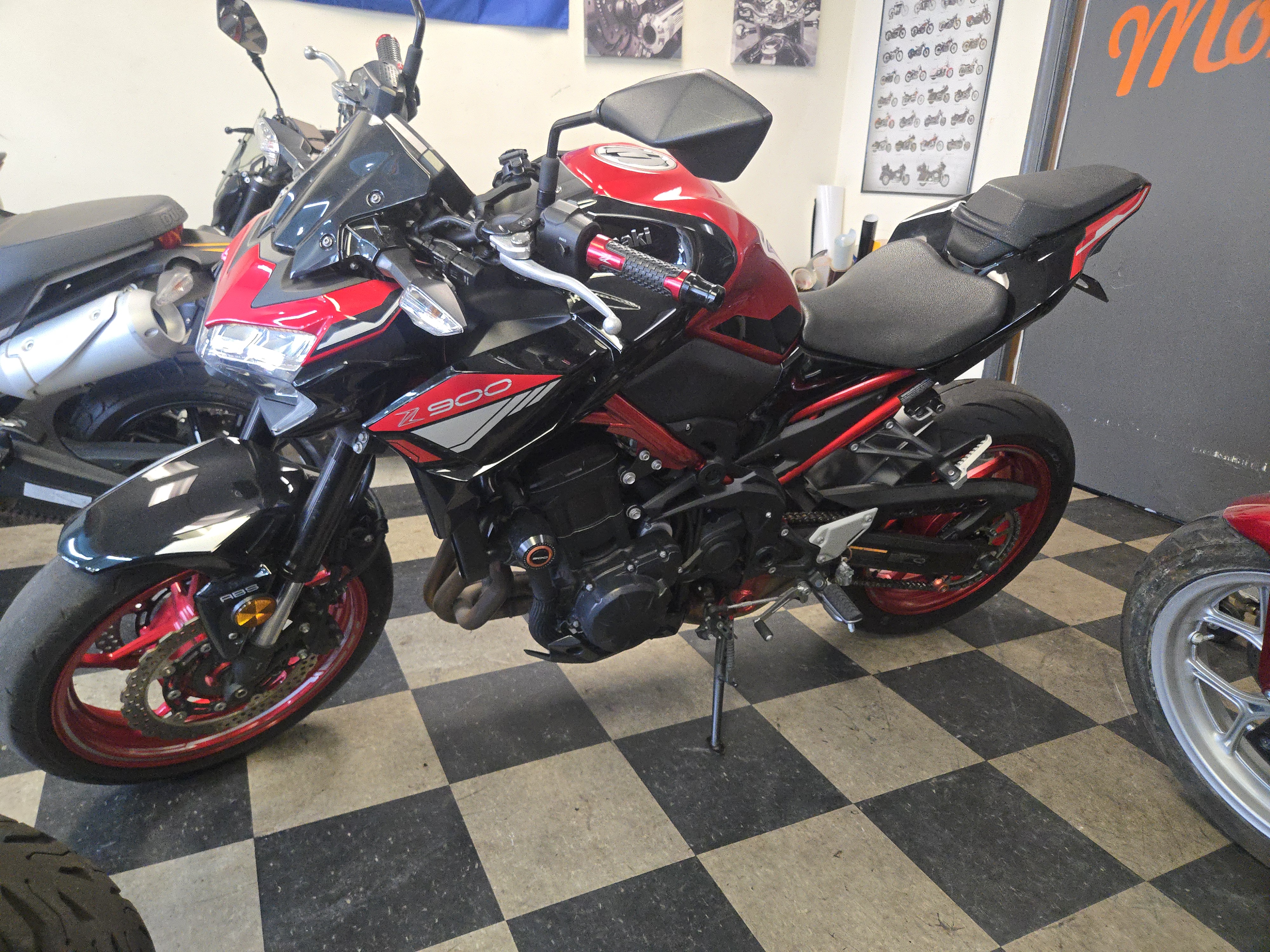 2024 Kawasaki Z 900 abs