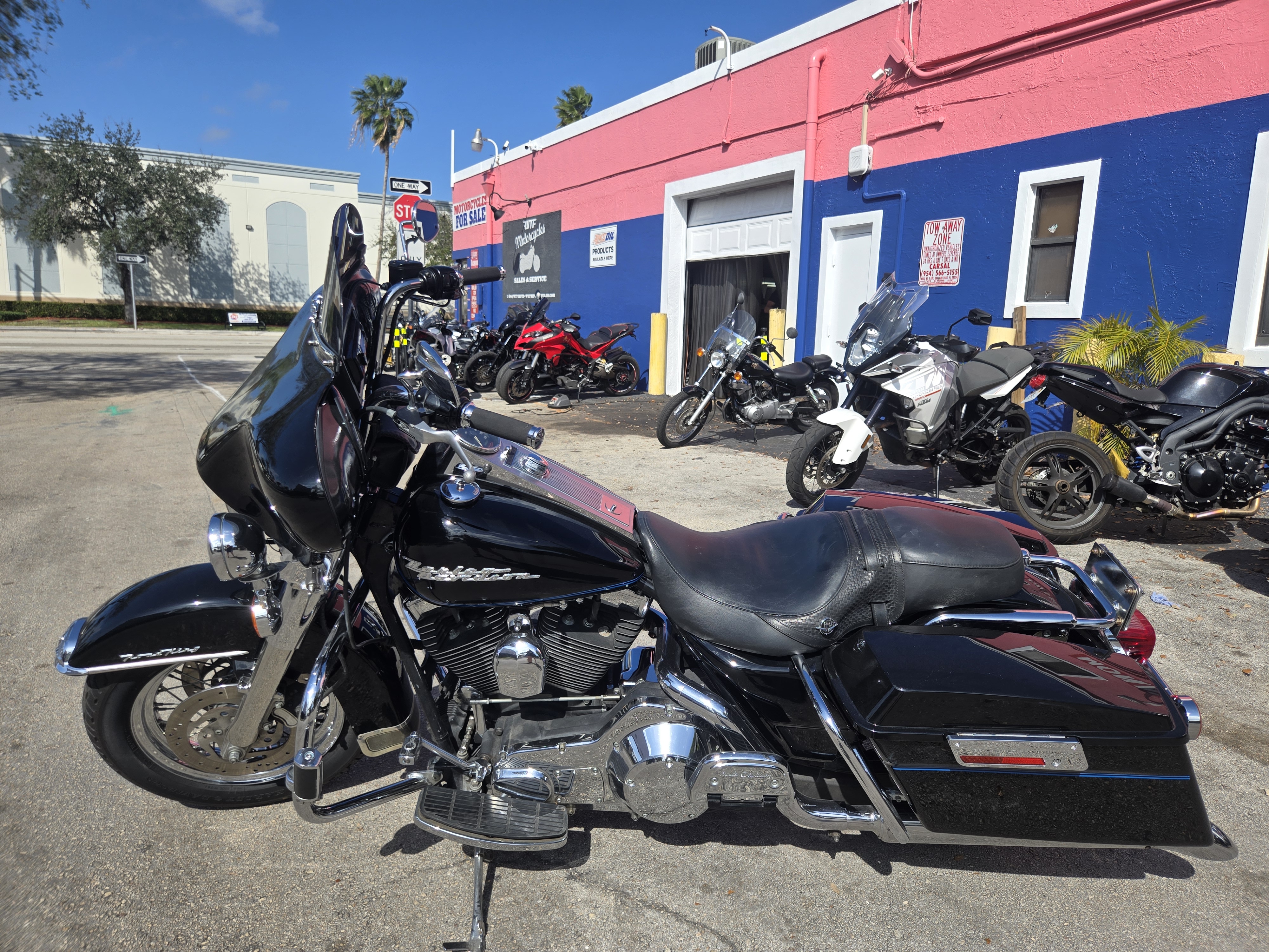 2001 Harley Davidson Road King Classic
