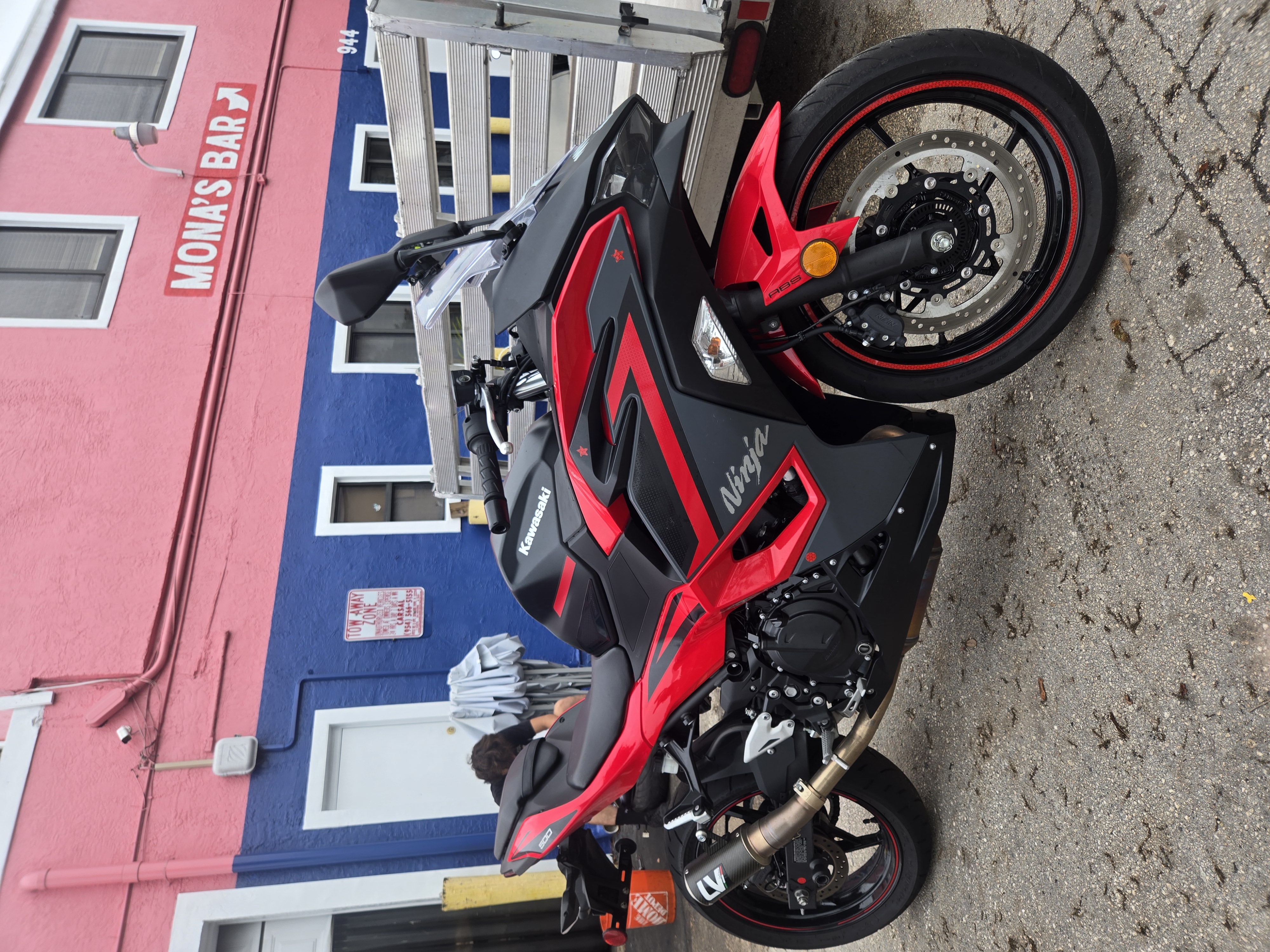 2025 Kawasaki Ninja 500 abs