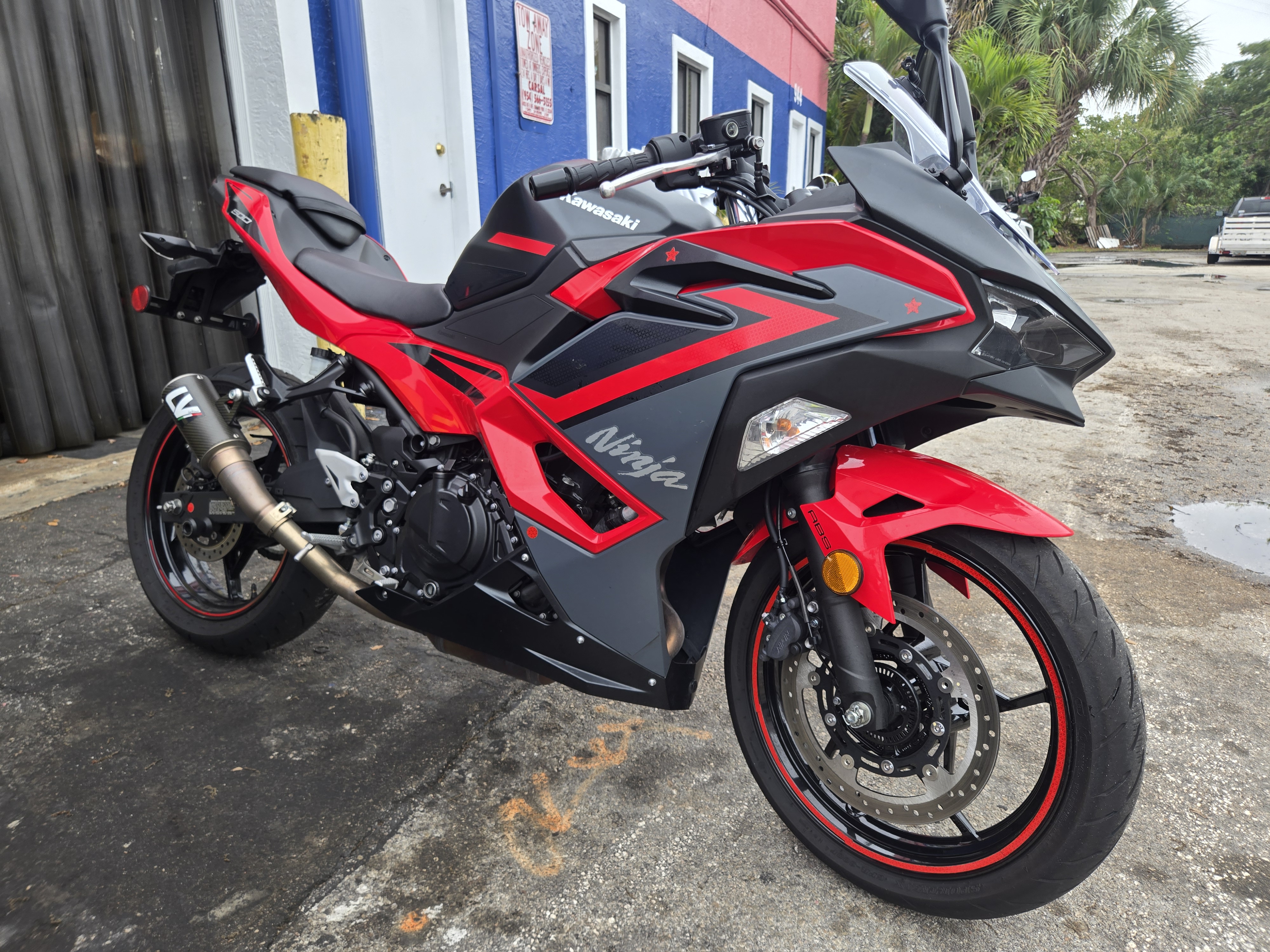 2025 Kawasaki Ninja 500 abs