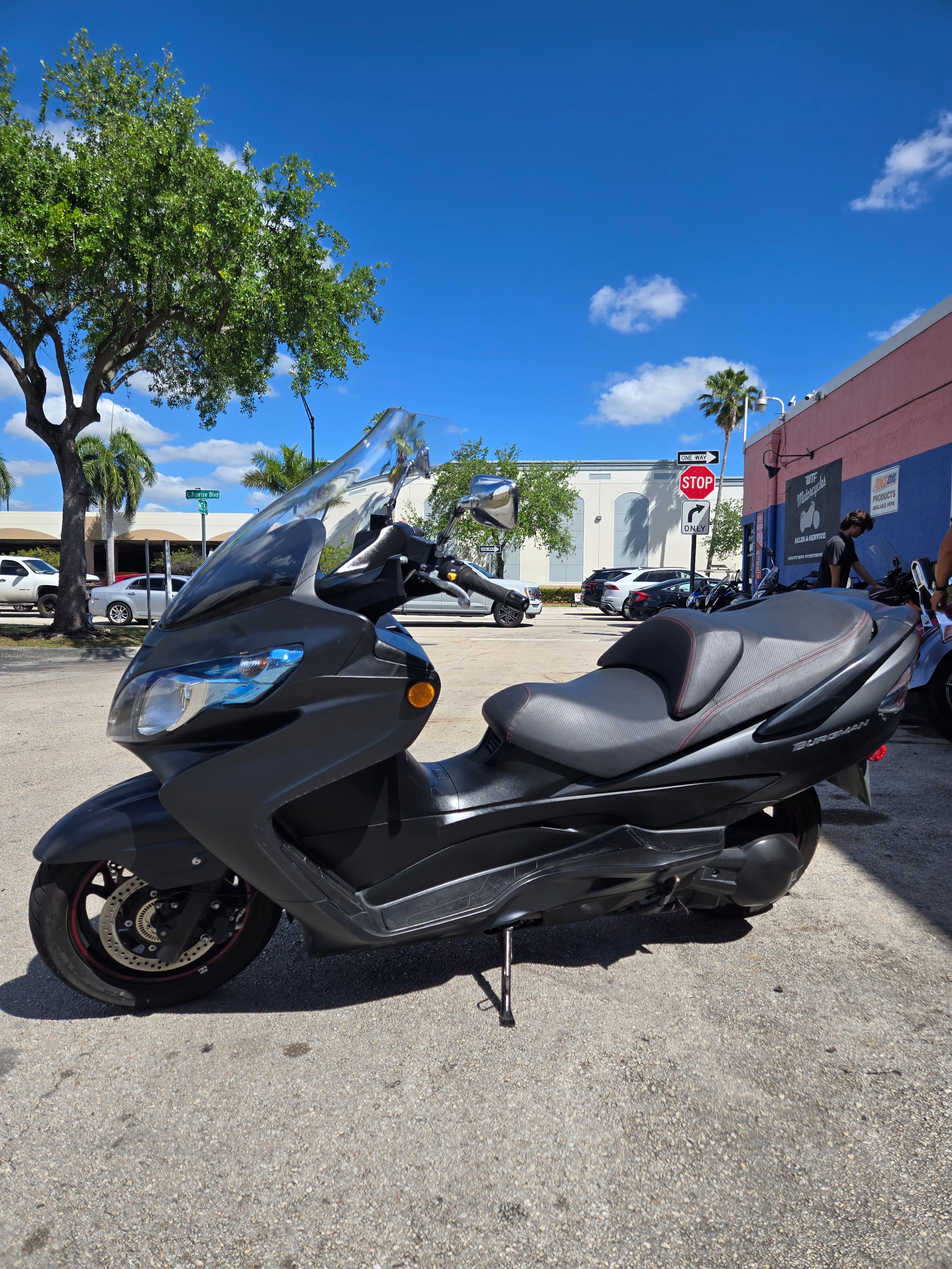 2015 Suzuki Burgman 400cc