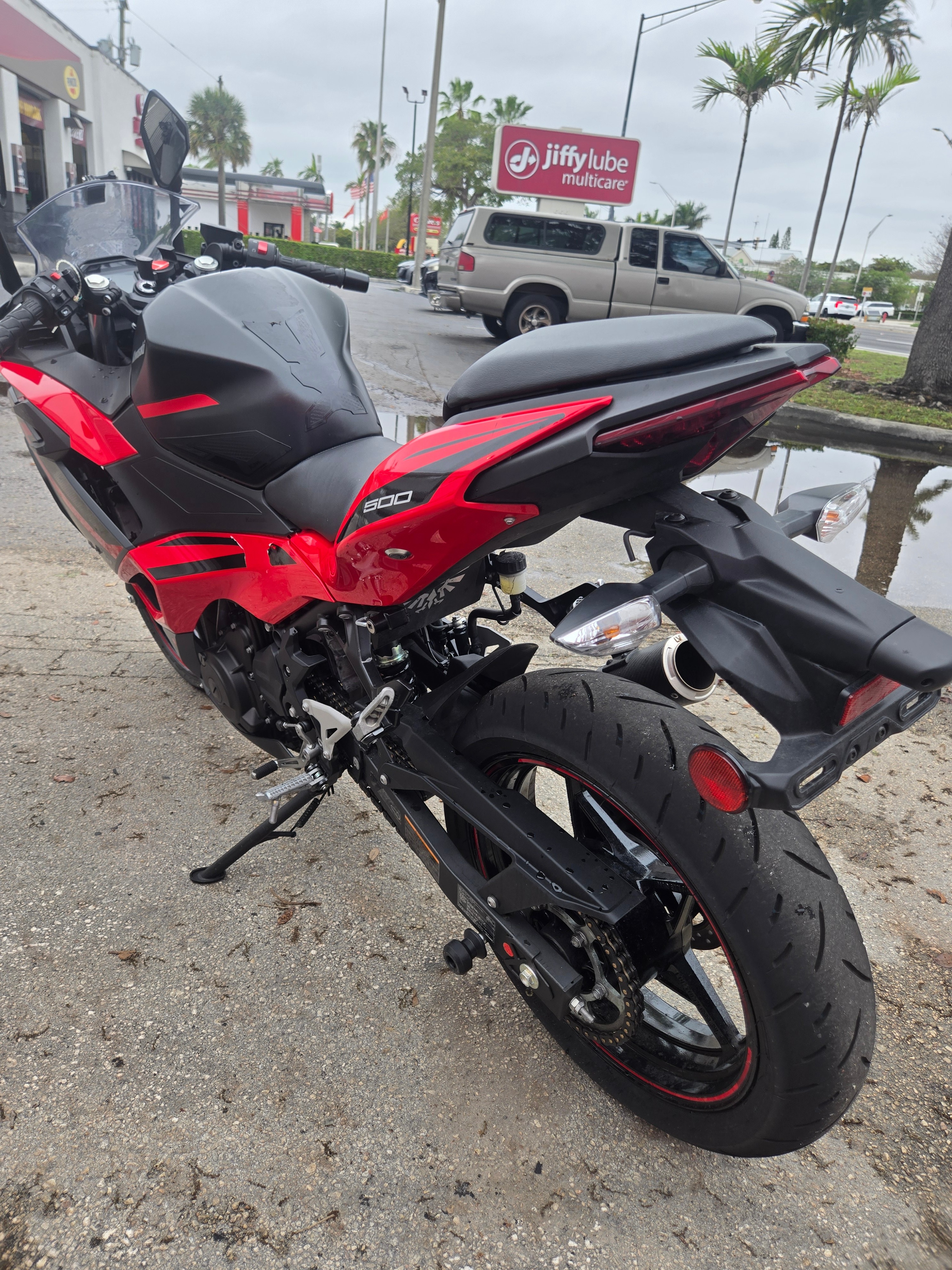 2025 Kawasaki Ninja 500 abs