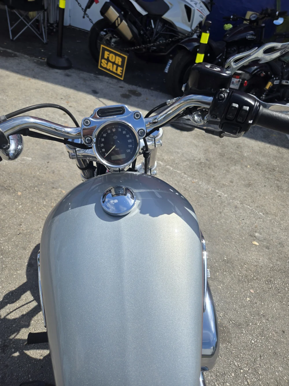 2015 Harley-Davidson Xl sporster 1200cc