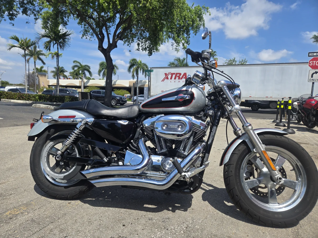 2015 Harley-Davidson Xl sporster 1200cc