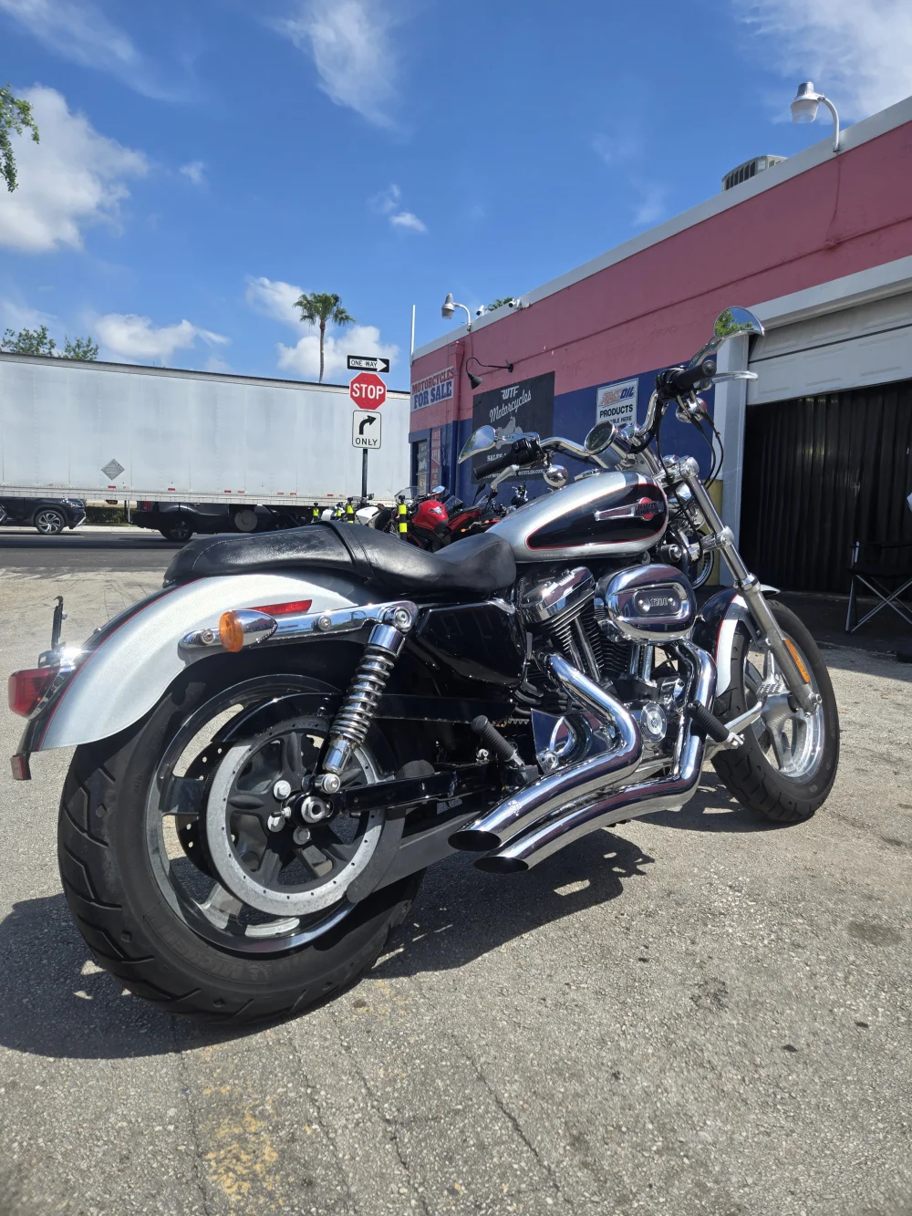 2015 Harley-Davidson Xl sporster 1200cc