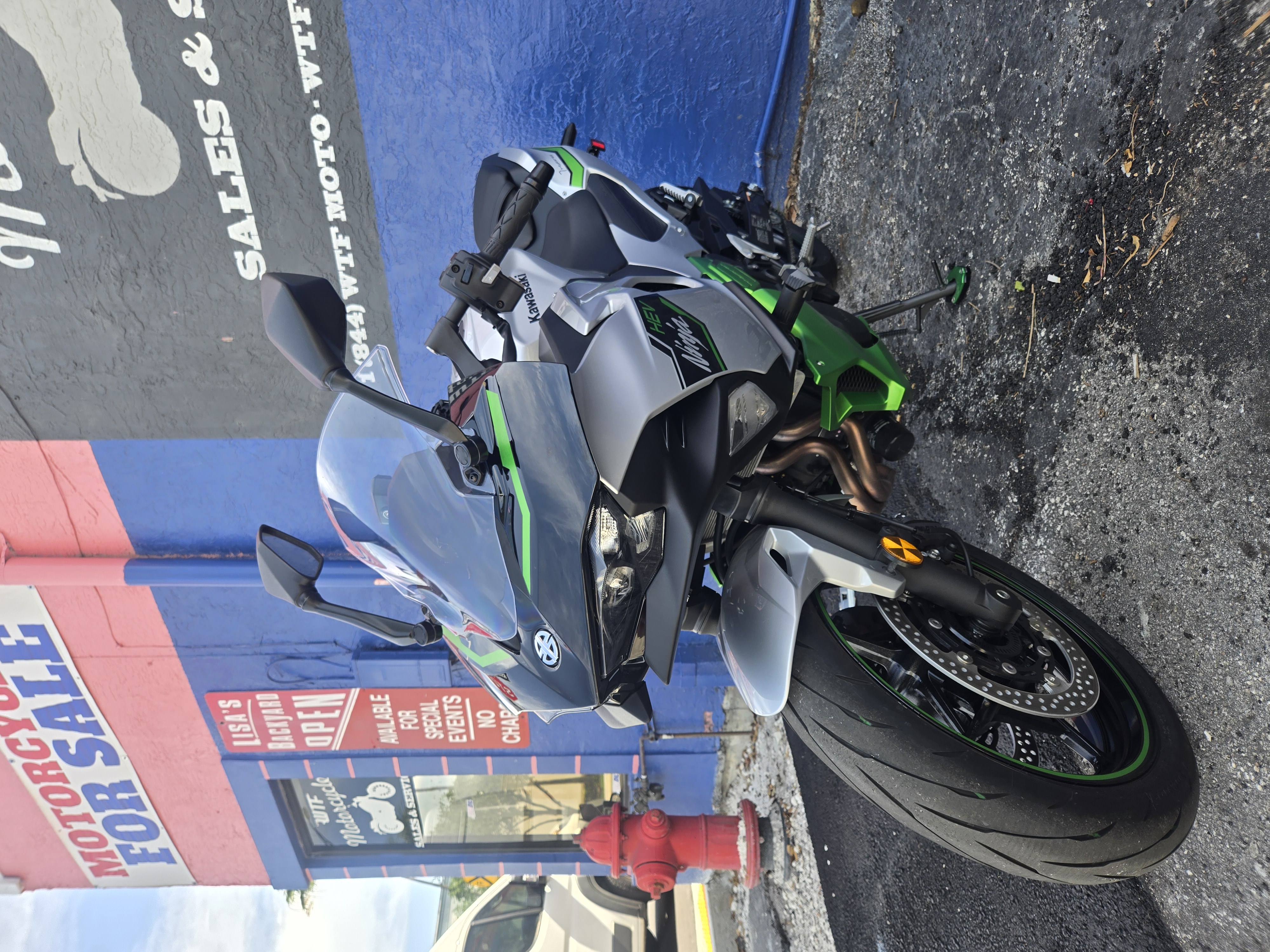 2024 Kawasaki Ninja 7 Hybrid abs
