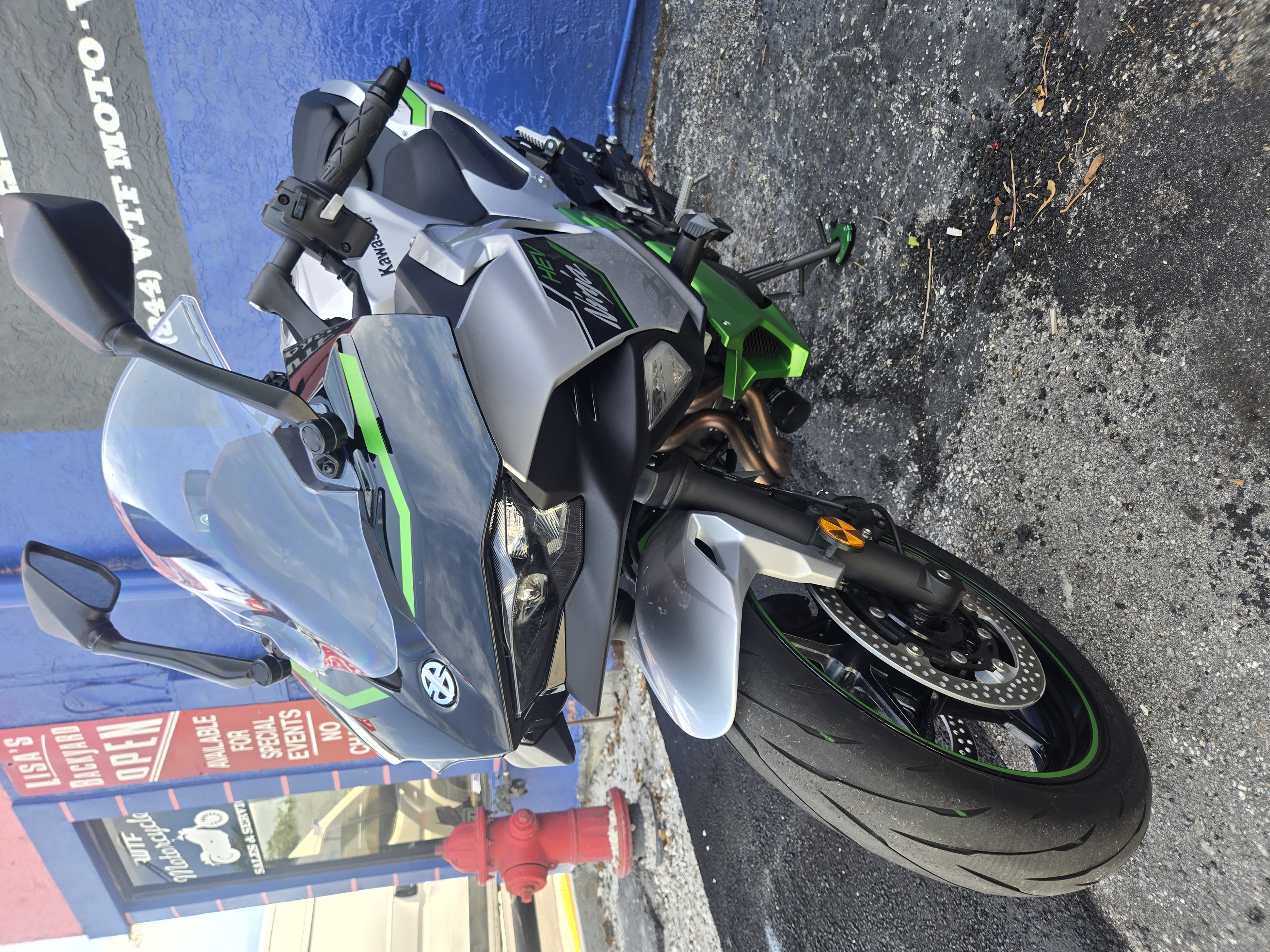 2024 Kawasaki Ninja 7 Hybrid abs