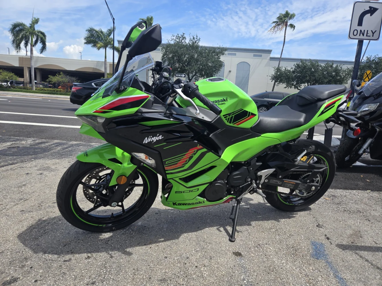 2024 Kawasaki Ninja Krt 500cc