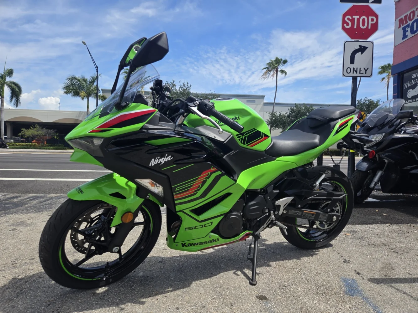 2024 Kawasaki Ninja Krt 500cc