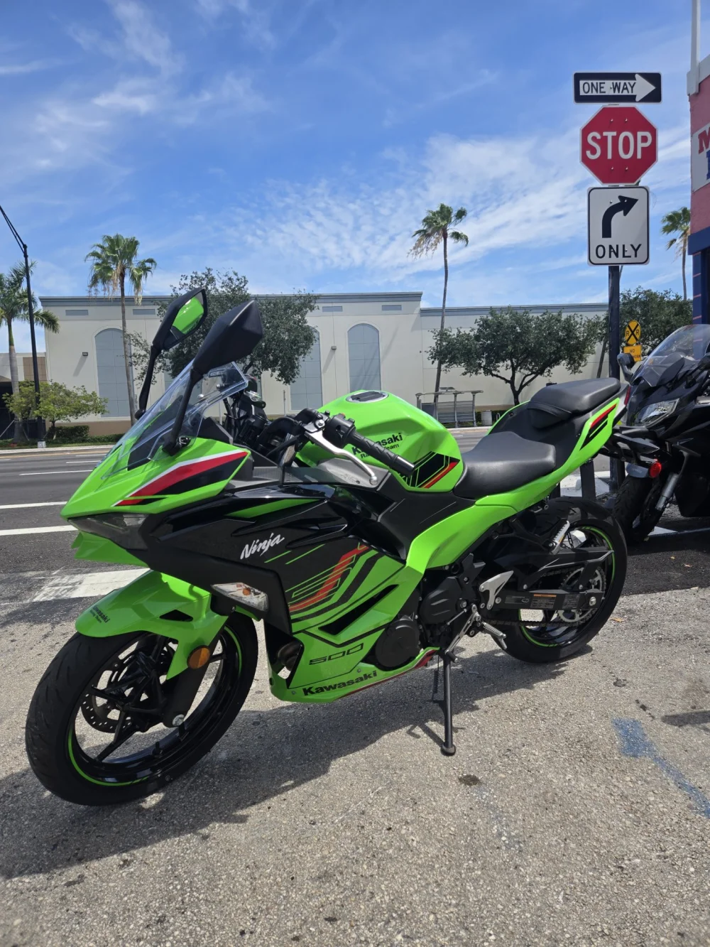 2024 Kawasaki Ninja Krt 500cc