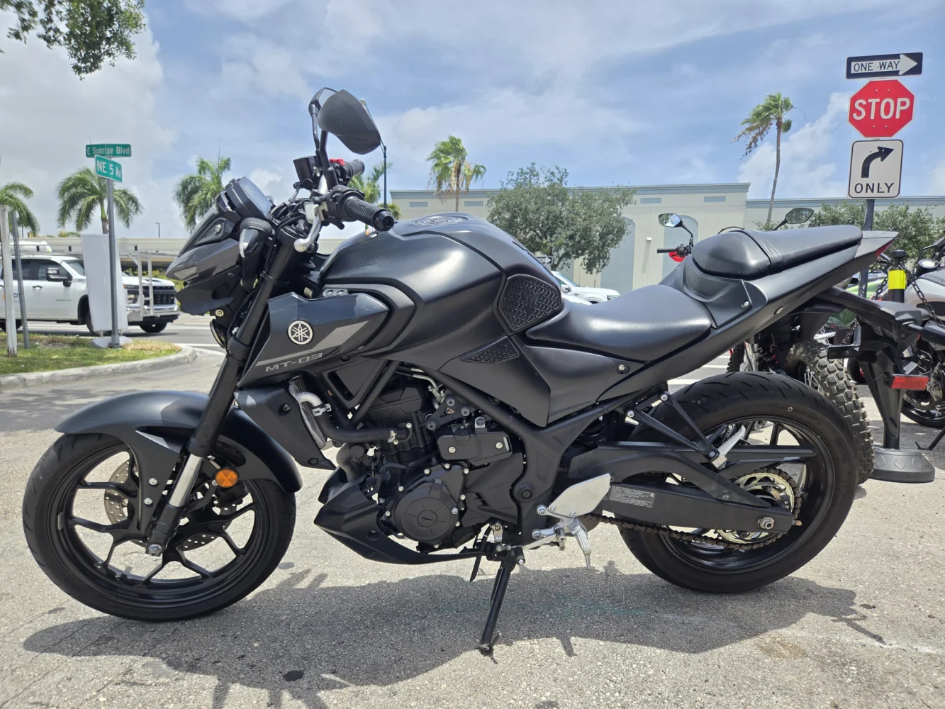 2023 Yamaha Mt 03
