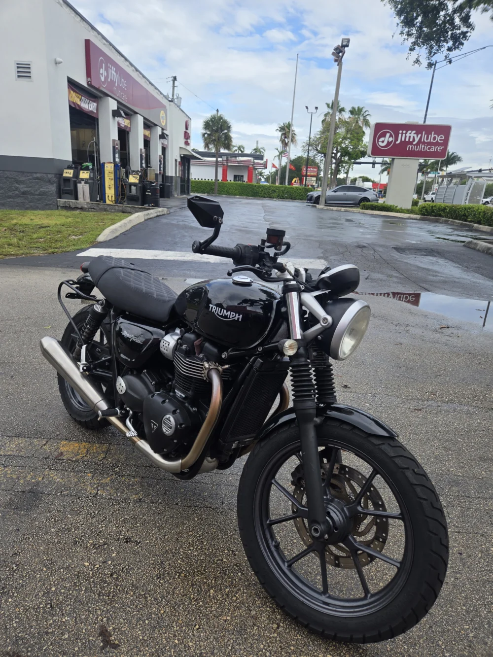 2018 Triumph Street twin