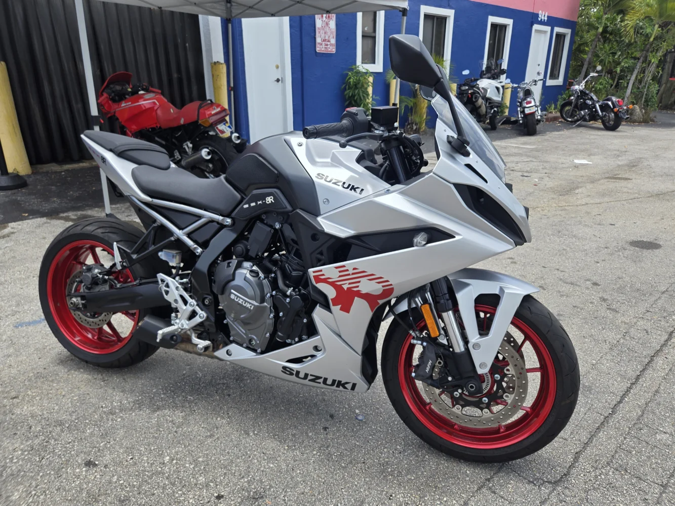 2024 Suzuki Gsx 800 R