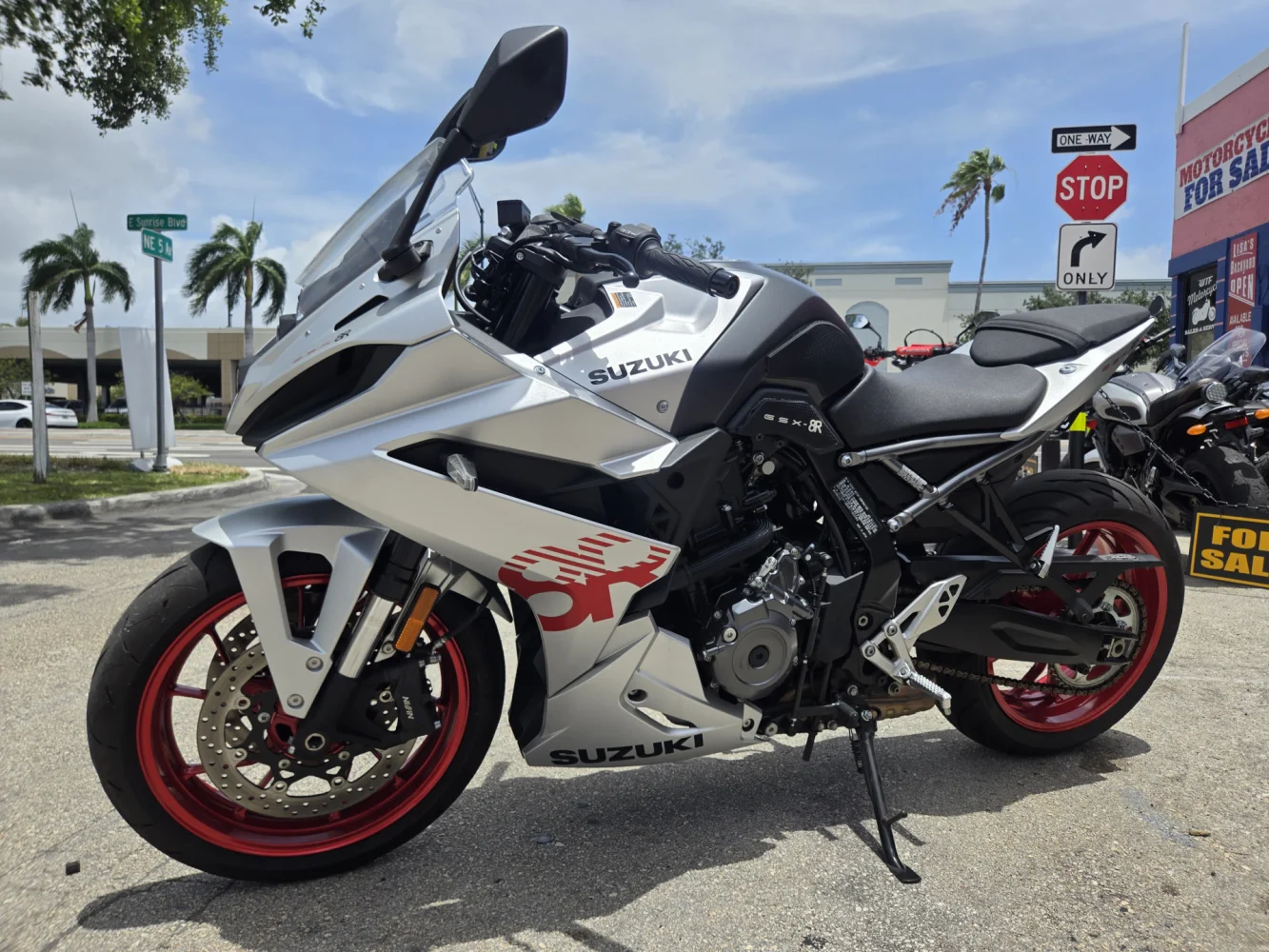 2024 Suzuki Gsx 800 R
