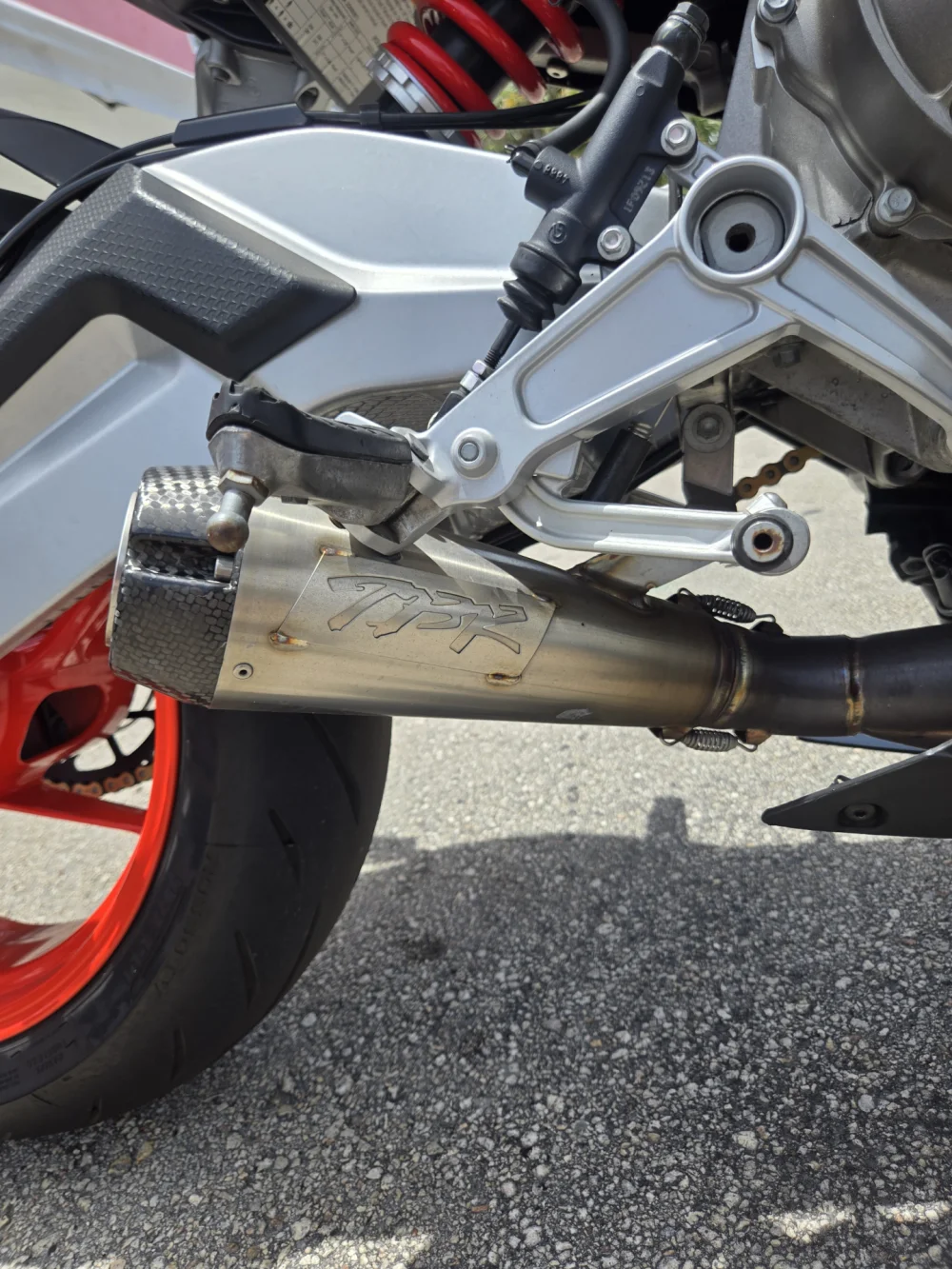 2021 Aprilia Tuono