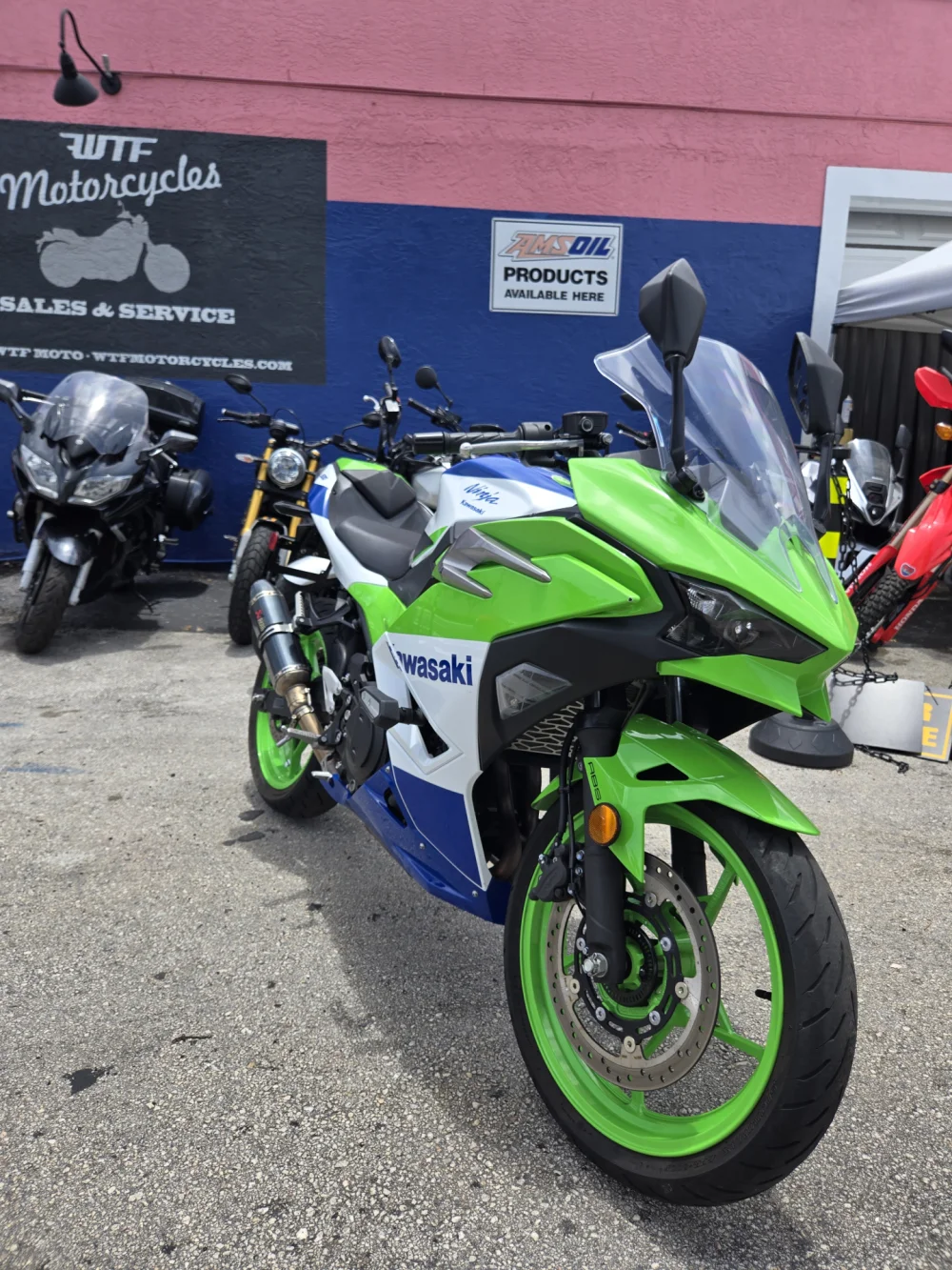2024 Kawasaki Ninja 500 40 Anniversary