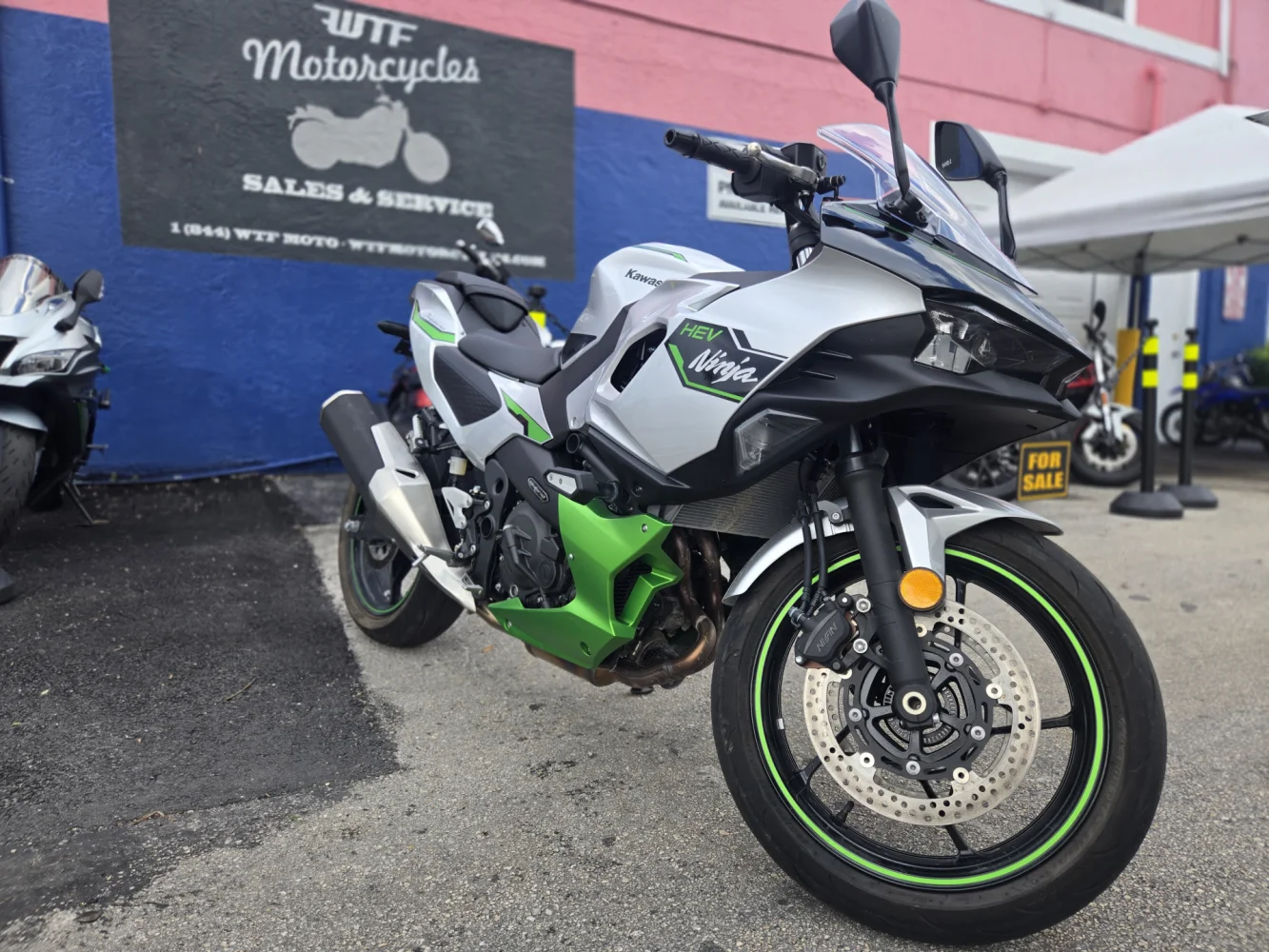 2024 Kawasaki Ninja 7 Hybrid abs