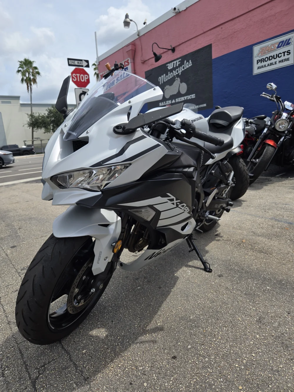 2025 Kawasaki ZX4RR Ninja