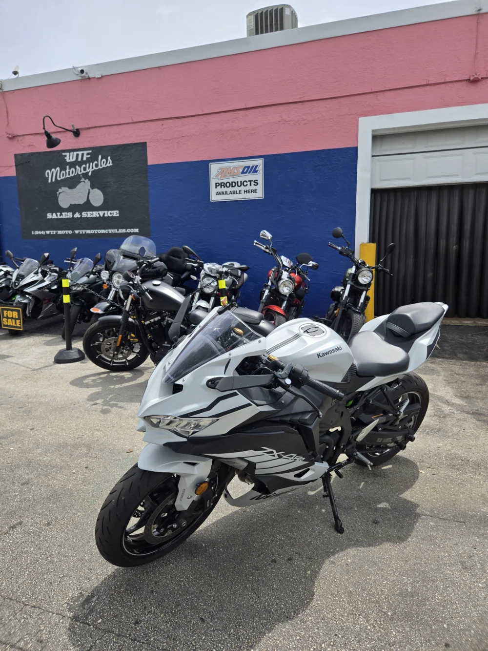 2025 Kawasaki ZX4RR Ninja