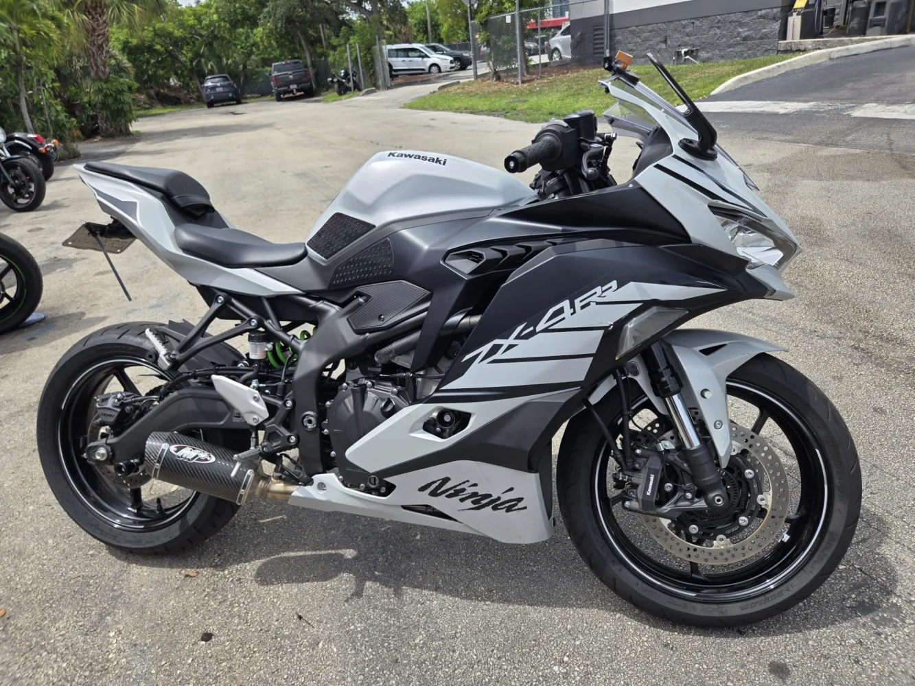 2025 Kawasaki ZX4RR Ninja