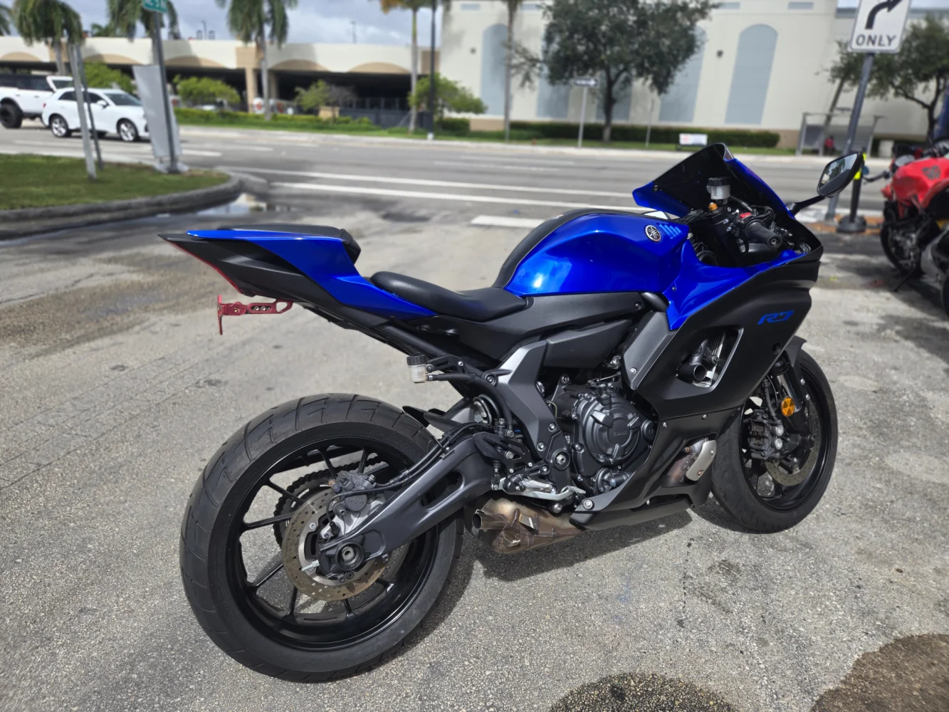 2024 Yamaha Yzf R7