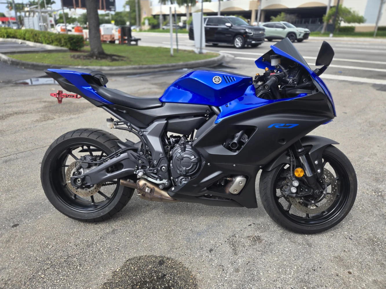 2024 Yamaha Yzf R7