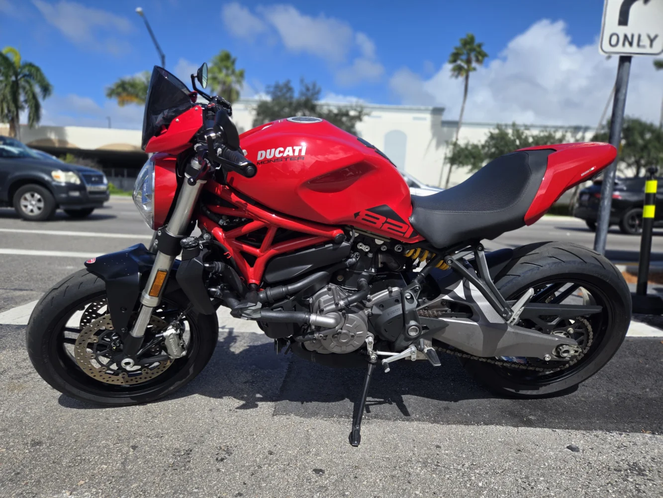2018 Ductai Monster